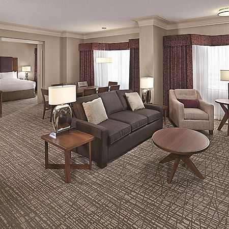 Doubletree By Hilton West Edmonton Hotel Luaran gambar