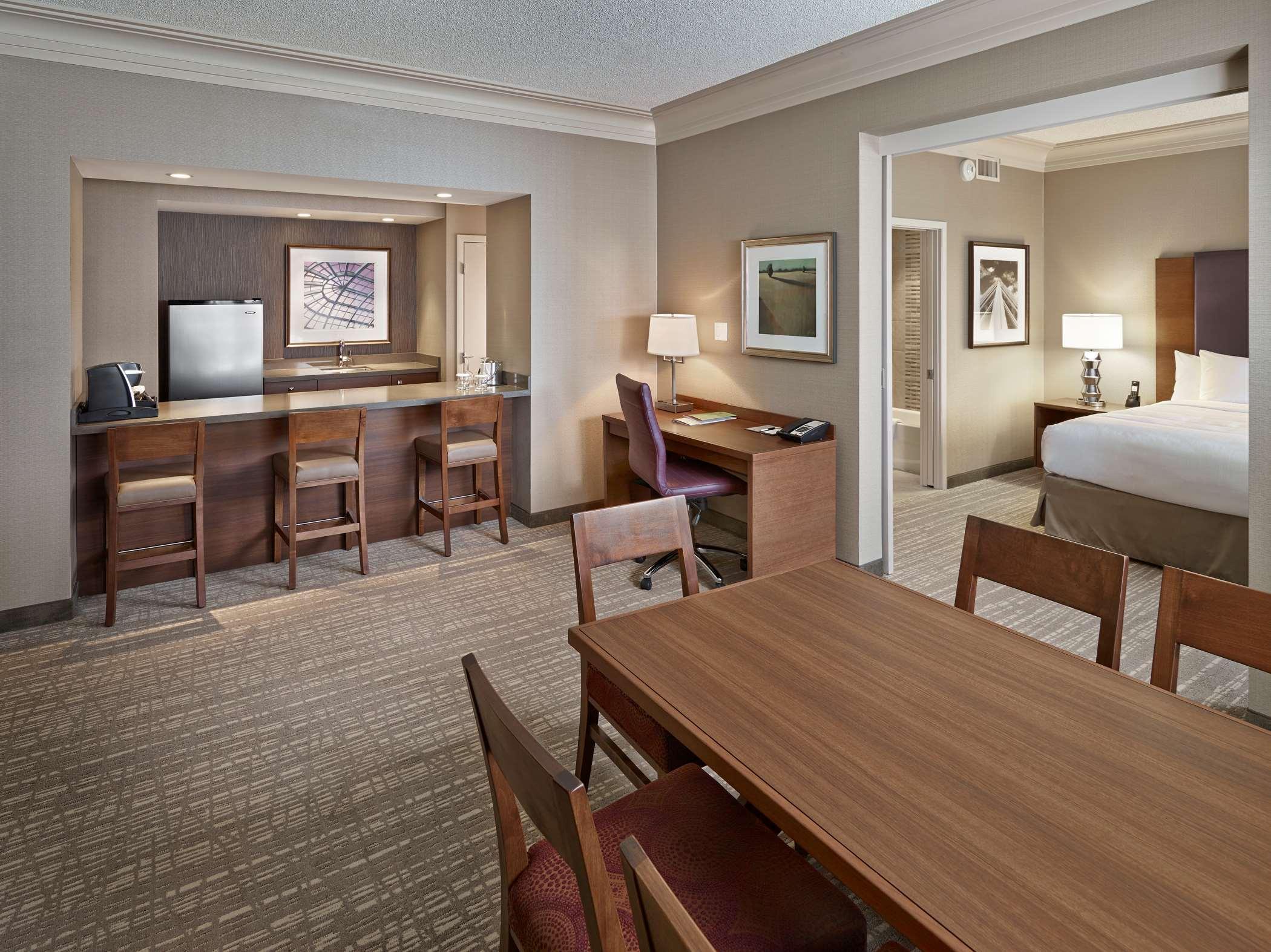 Doubletree By Hilton West Edmonton Hotel Luaran gambar