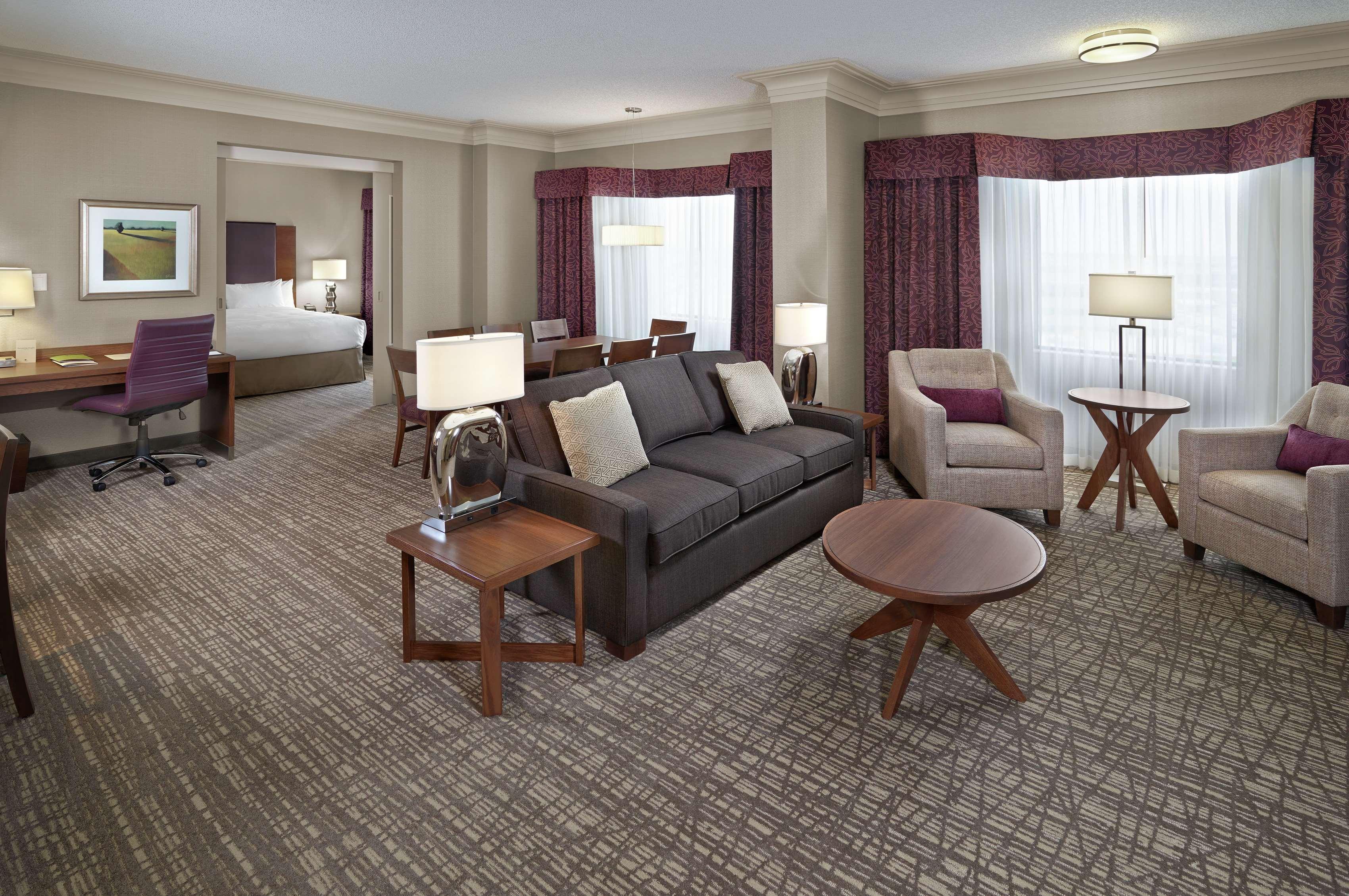 Doubletree By Hilton West Edmonton Hotel Luaran gambar