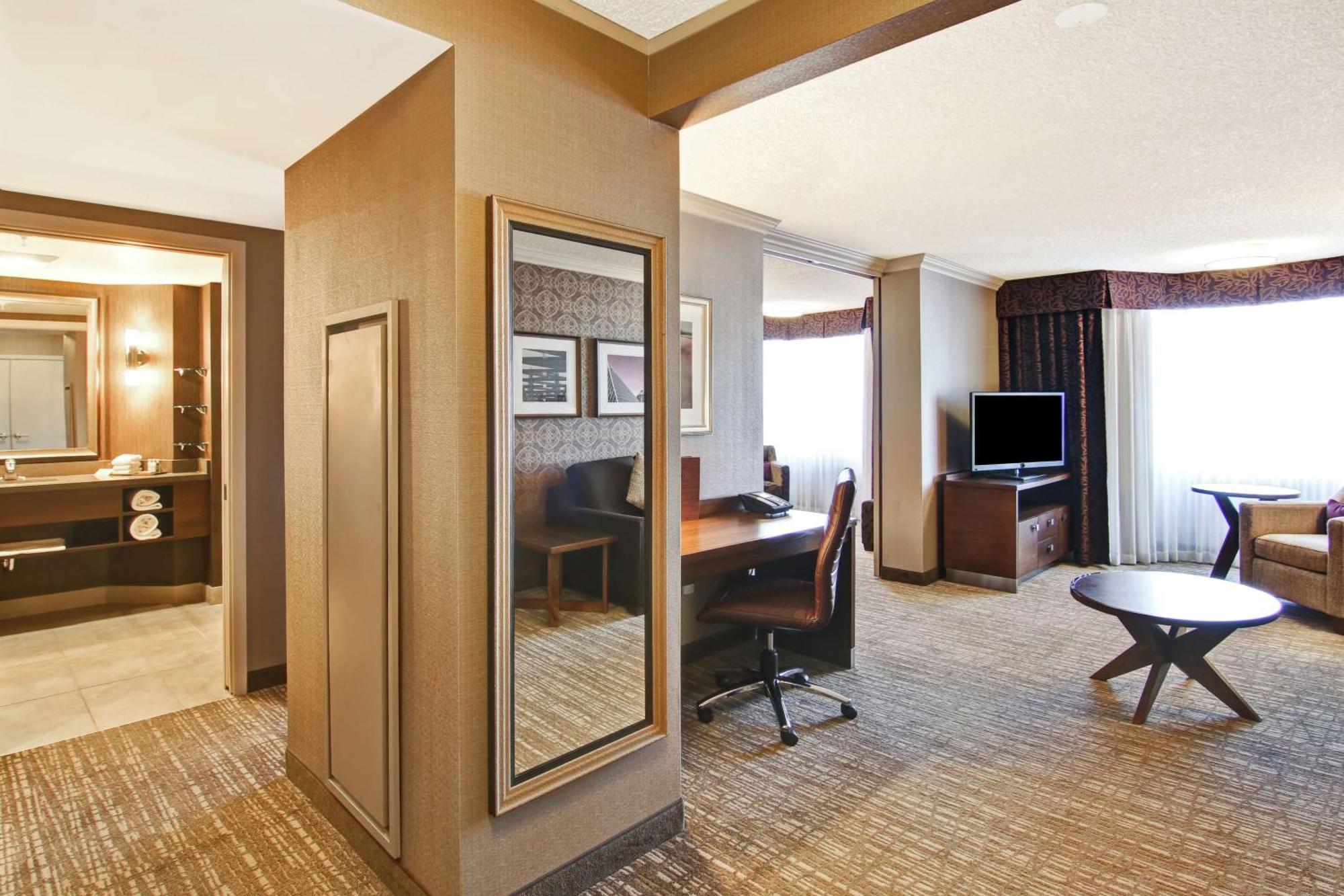 Doubletree By Hilton West Edmonton Hotel Luaran gambar