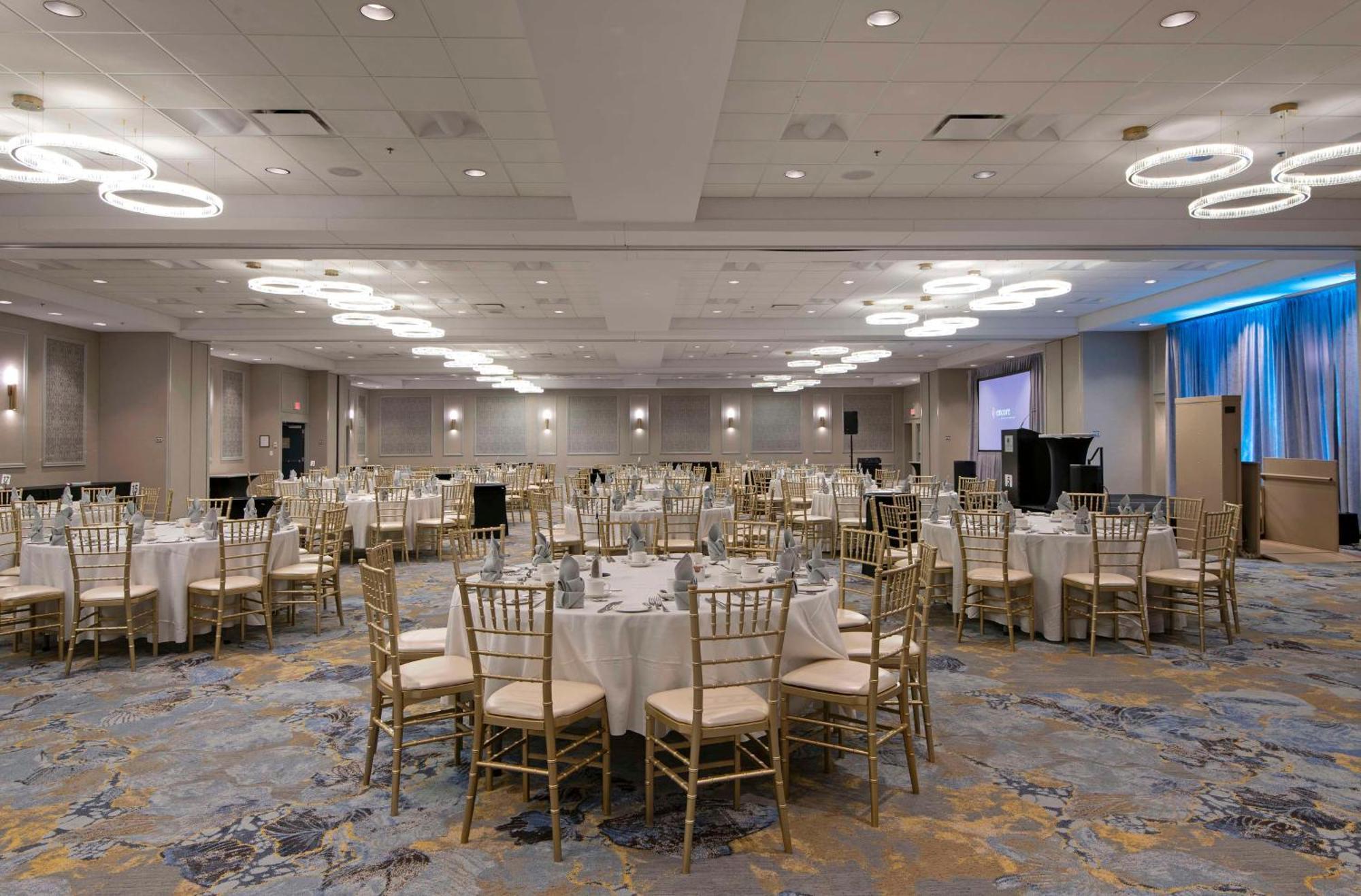 Doubletree By Hilton West Edmonton Hotel Luaran gambar