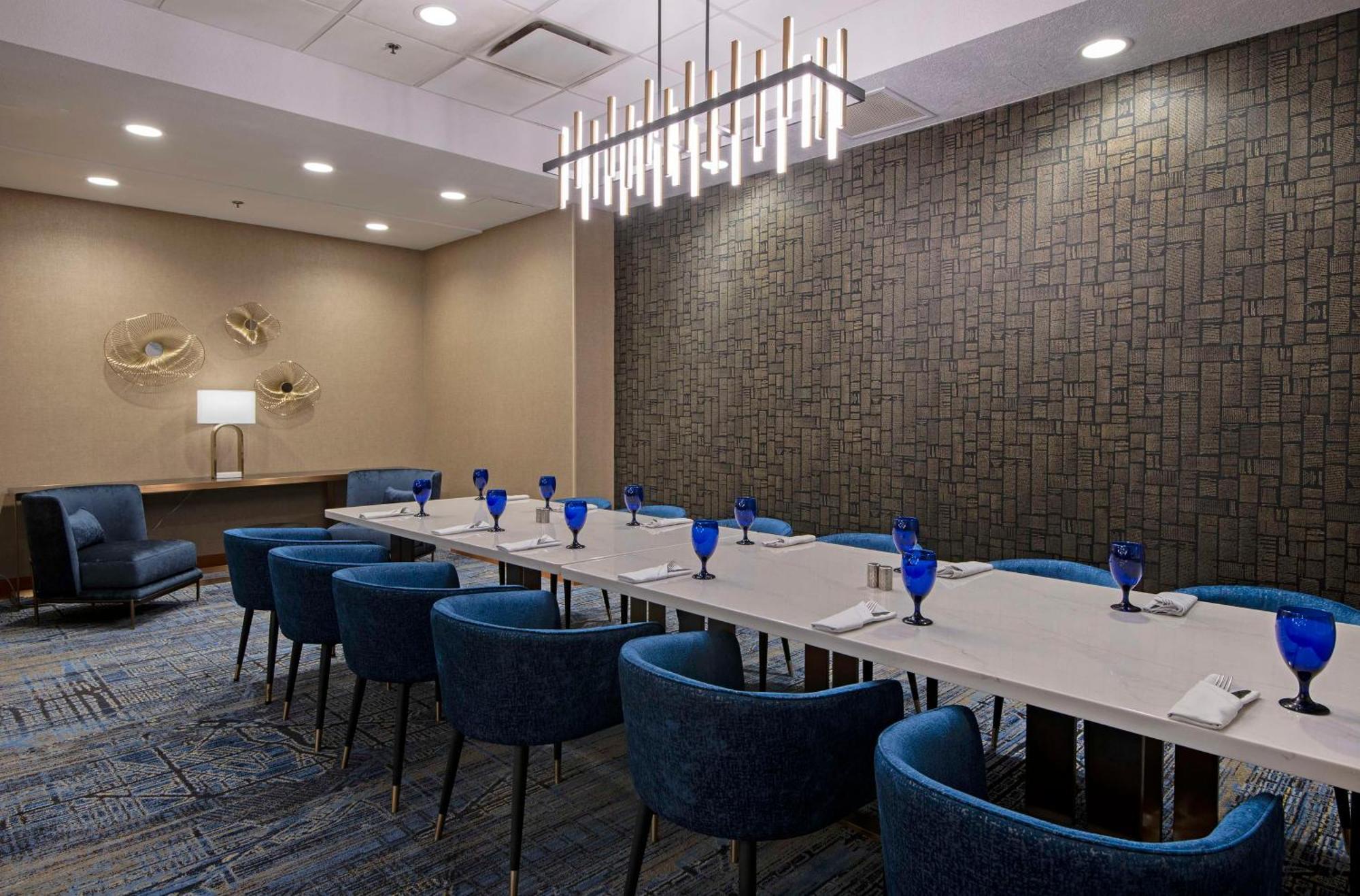 Doubletree By Hilton West Edmonton Hotel Luaran gambar