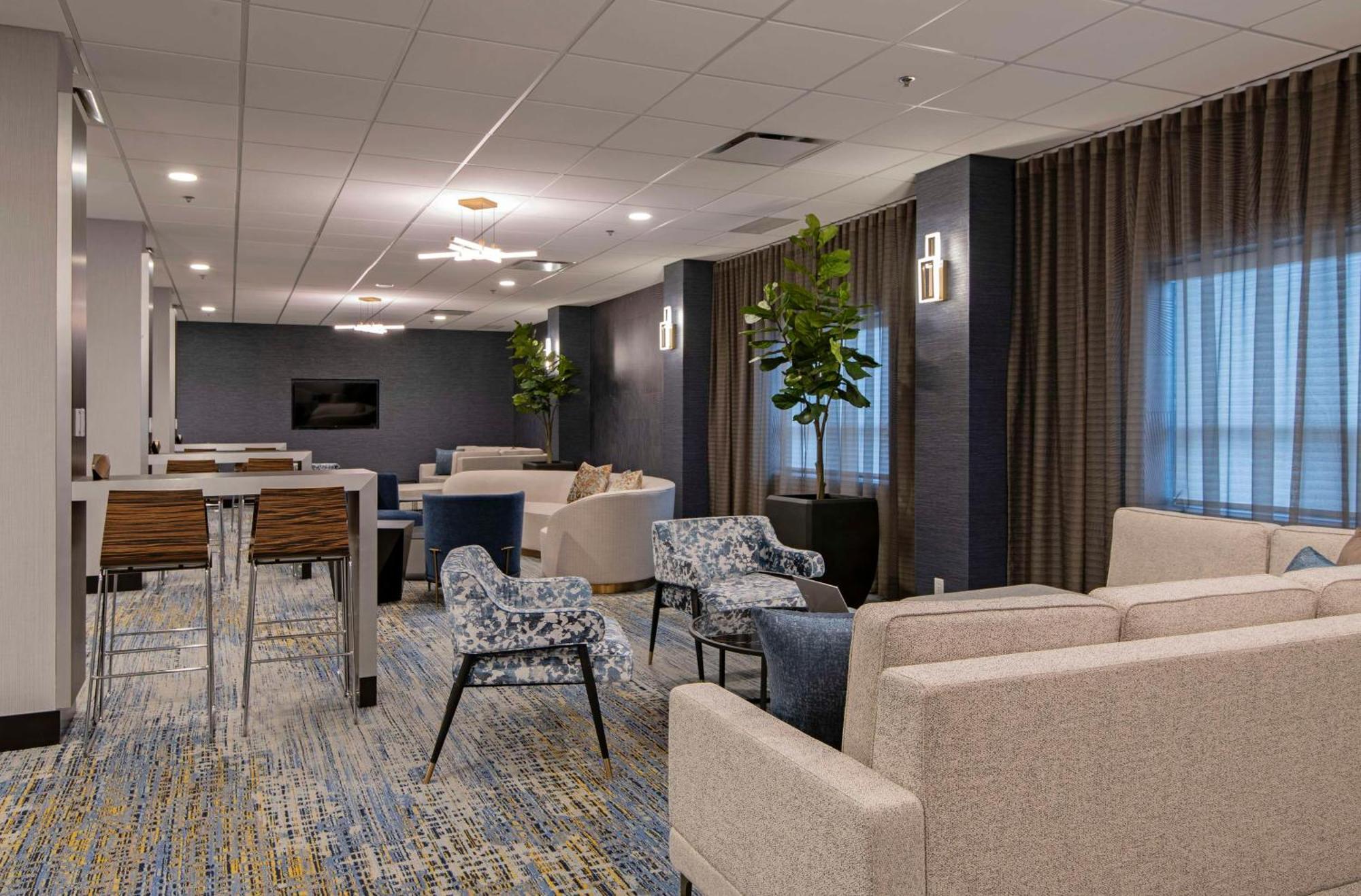 Doubletree By Hilton West Edmonton Hotel Luaran gambar