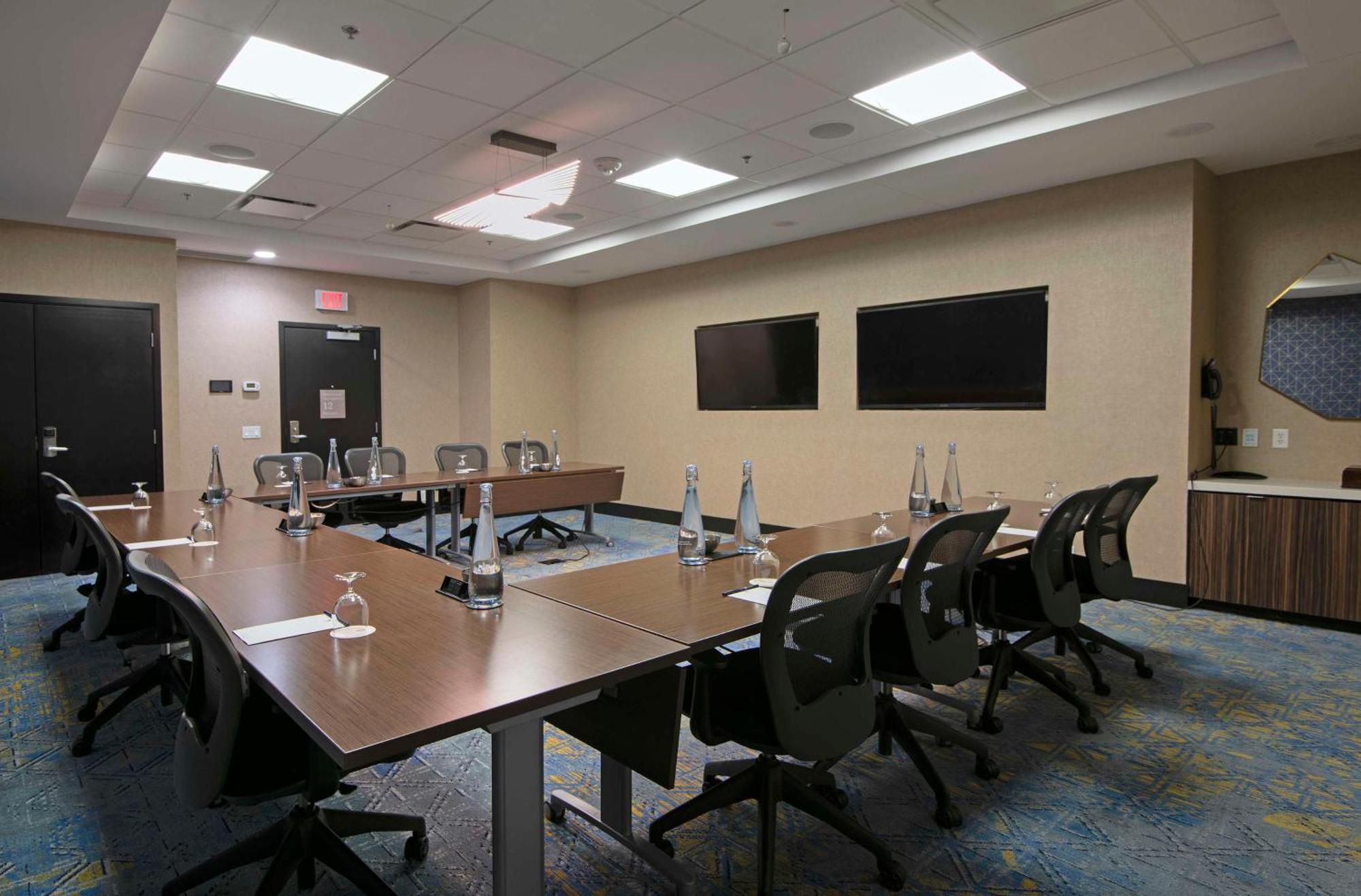 Doubletree By Hilton West Edmonton Hotel Luaran gambar